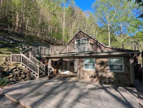 2806 Shawsville Pike Ne, Shawsville, VA, 24162-1569 | Card Image
