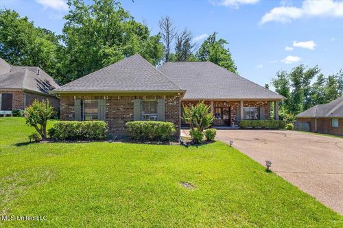122 Weldon Dr, Madison, MS, 39110-4511 | Card Image