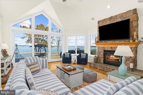 518 Narrows Pointe Dr, GRASONVILLE, MD, 21638-1306 | Card Image