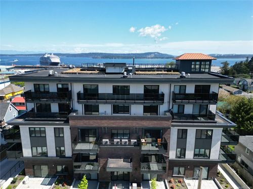 304-45 Haliburton St, Nanaimo, BC, V9R4V6 | Card Image