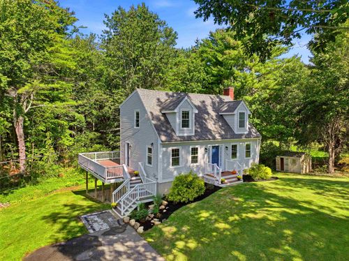120 Tuttle Ln, Greenland, NH, 03840-2346 | Card Image