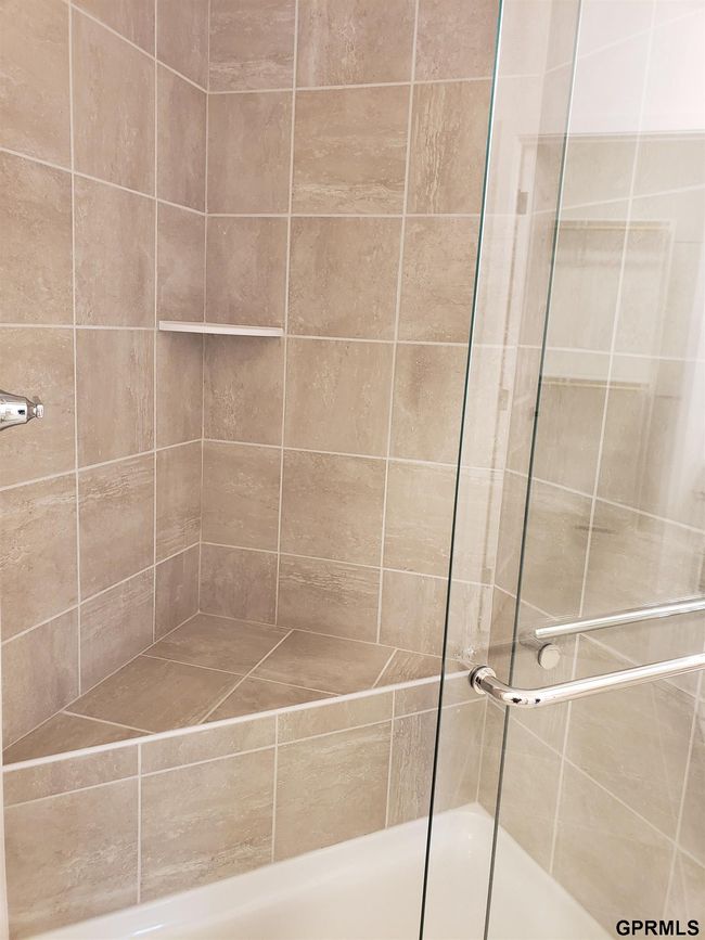 5408 N 190 Th Ave, House other with 3 bedrooms, 2 bathrooms and 3 parking in Elkhorn NE | Image 25