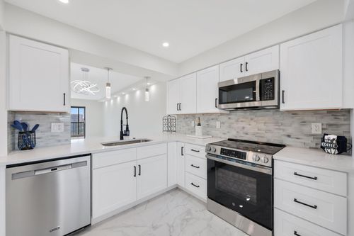 apt-709-7290 Kinghurst Dr, Delray Beach, FL, 33446-2984 | Card Image