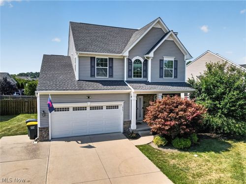 1823 Spruce Ln, Painesville, OH, 44077-6156 | Card Image