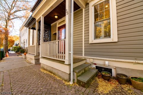 35 Delaware Ave, Lambertville, NJ, 08530-1634 | Card Image