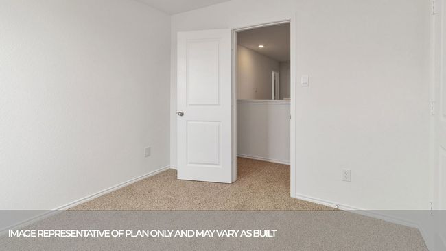 2203 Lionheart Drive, House other with 5 bedrooms, 3 bathrooms and null parking in Luling TX | Image 21