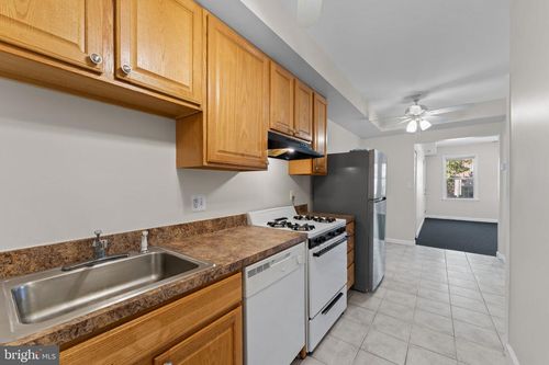217 19th St Ne, WASHINGTON, DC, 20002-6746 | Card Image