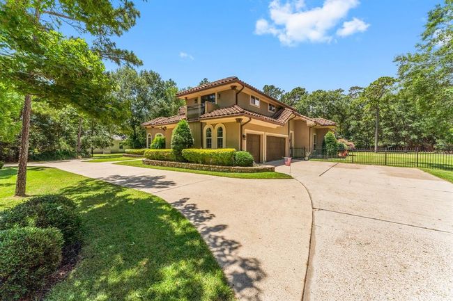 4022 Hidden Winds Dr, House other with 5 bedrooms, 5 bathrooms and null parking in Spring TX | Image 4