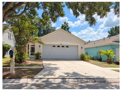 7442 Oxford Garden Cir, APOLLO BEACH, FL, 33572-1729 | Card Image