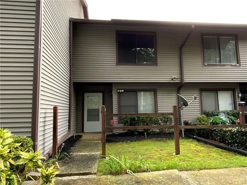 2753 Whitewater Ct, Austell, GA, 30106-2720 | Card Image