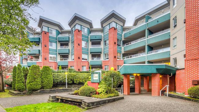 206 - 128 W 8 Th Street, Condo with 2 bedrooms, 2 bathrooms and 1 parking in North Vancouver BC | Image 27