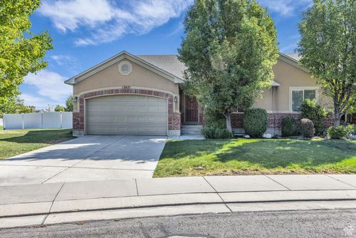 13071 Pioneer Park Dr, Herriman, UT, 84096-3631 | Card Image