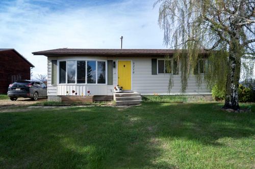 5210 54a Ave, Berwyn, AB, T0H0E0 | Card Image