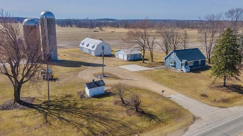 9321 State Road 21, OMRO, WI, 54963-9614 | Card Image