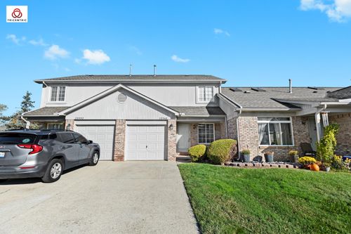 23348 Redman Ct, Trenton, MI, 48183-5403 | Card Image