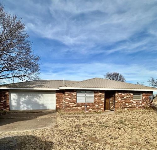 105 Nw Boundry Rd, Erick, OK, 73645-4000 | Card Image
