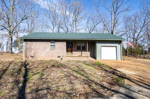 100 Fox Ln, Huron, TN, 38345-7911 | Card Image