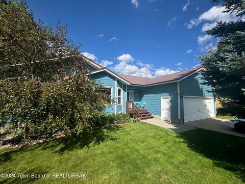 309 Snake River Drive, Alpine, WY, 83128 | Card Image