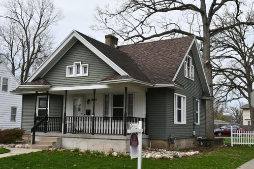 2641 Forest Grove Ave Sw, Wyoming, MI, 49519-2374 | Card Image