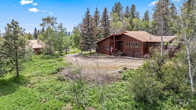 14060 Deerfield Rd, House other with 4 bedrooms, 4 bathrooms and 12 parking in Mccall ID | Image 47