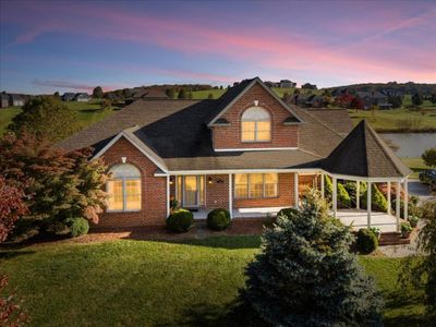 2360 Lake Vista Drive, House other with 4 bedrooms, 3 bathrooms and 2 parking in Christiansburg VA | Image 1