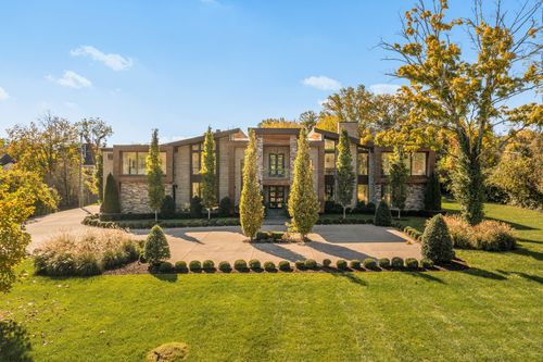 869 Battery Ln, Nashville, TN, 37220-1139 | Card Image