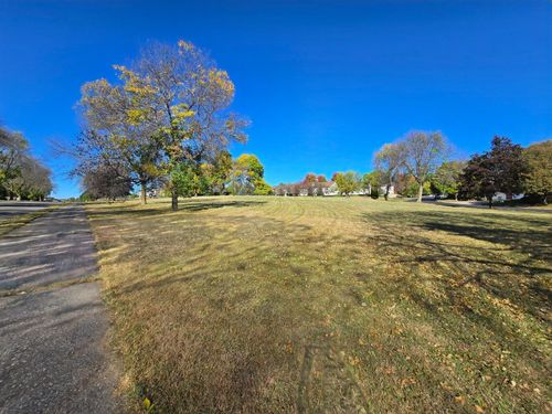 145 4th St W, Hastings, MN, 55033 | Card Image