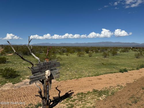 00xx N 529th Parcel 3a Avenue, Aguila, AZ, 85320 | Card Image