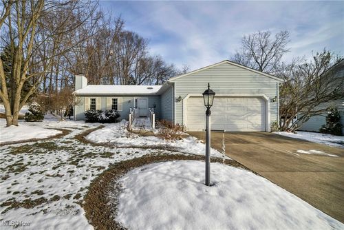 1295 Vantage Way, Streetsboro, OH, 44241-4967 | Card Image