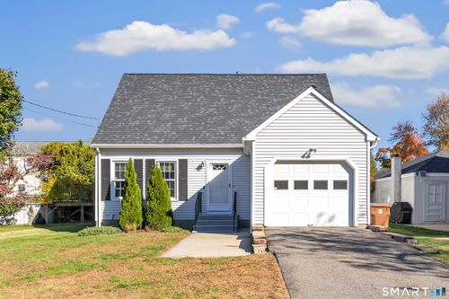 26 Dana Ave, Shelton, CT, 06484-4406 | Card Image