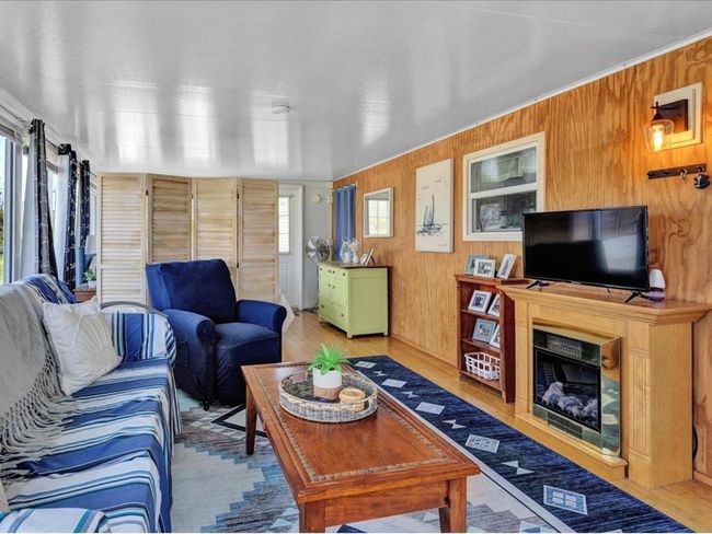 2 Perch Cir, House other with 1 bedrooms, 1 bathrooms and null parking in South Hero VT | Image 4