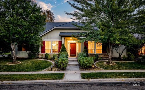 3660 N Colbourne Way, Meridian, ID, 83646-4945 | Card Image