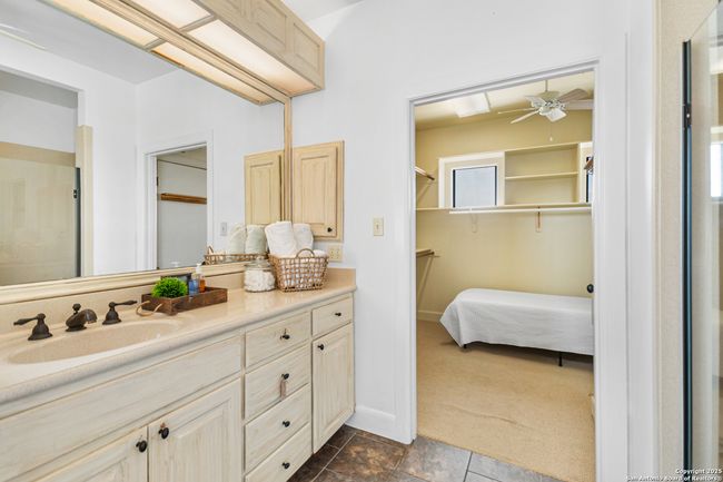 Primary Bathroom - closet could be used as bunkrm | Image 29