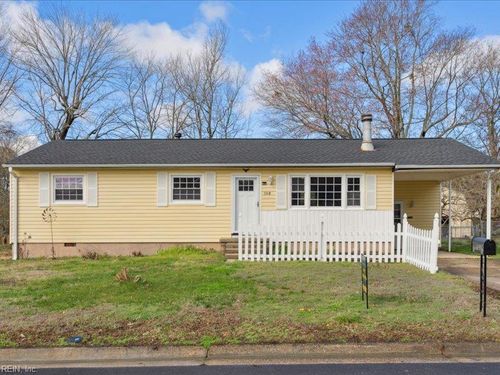 108 Tazewell Rd, Newport News, VA, 23608-3012 | Card Image