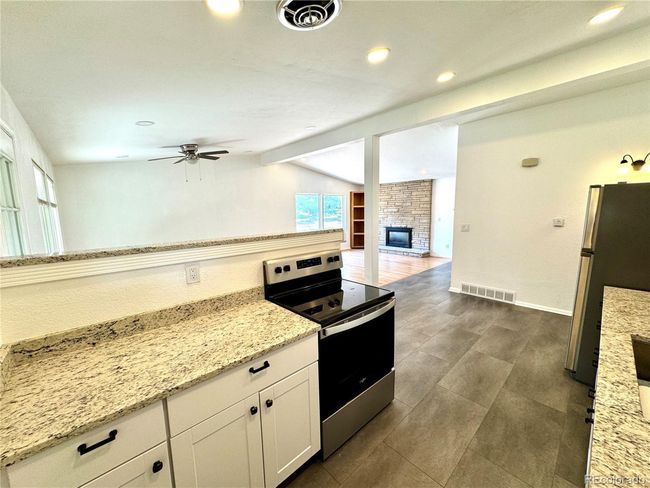 6040 W Elmhurst Dr, House other with 3 bedrooms, 2 bathrooms and null parking in Littleton CO | Image 8