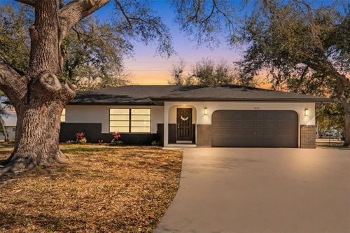 4227 Blossom Rd, Venice, FL, 34293-5904 | Card Image