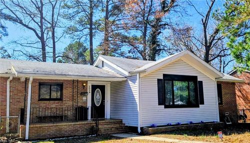 203 Median Cir, Portsmouth, VA, 23701-3915 | Card Image