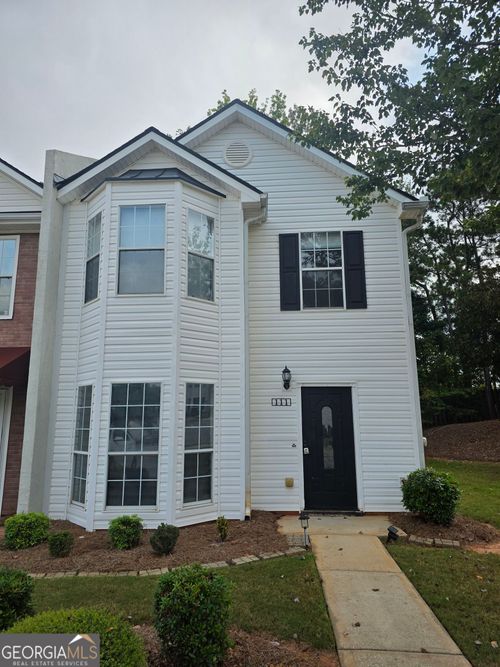 111 Chastain Loop, Newnan, GA, 30263-8600 | Card Image