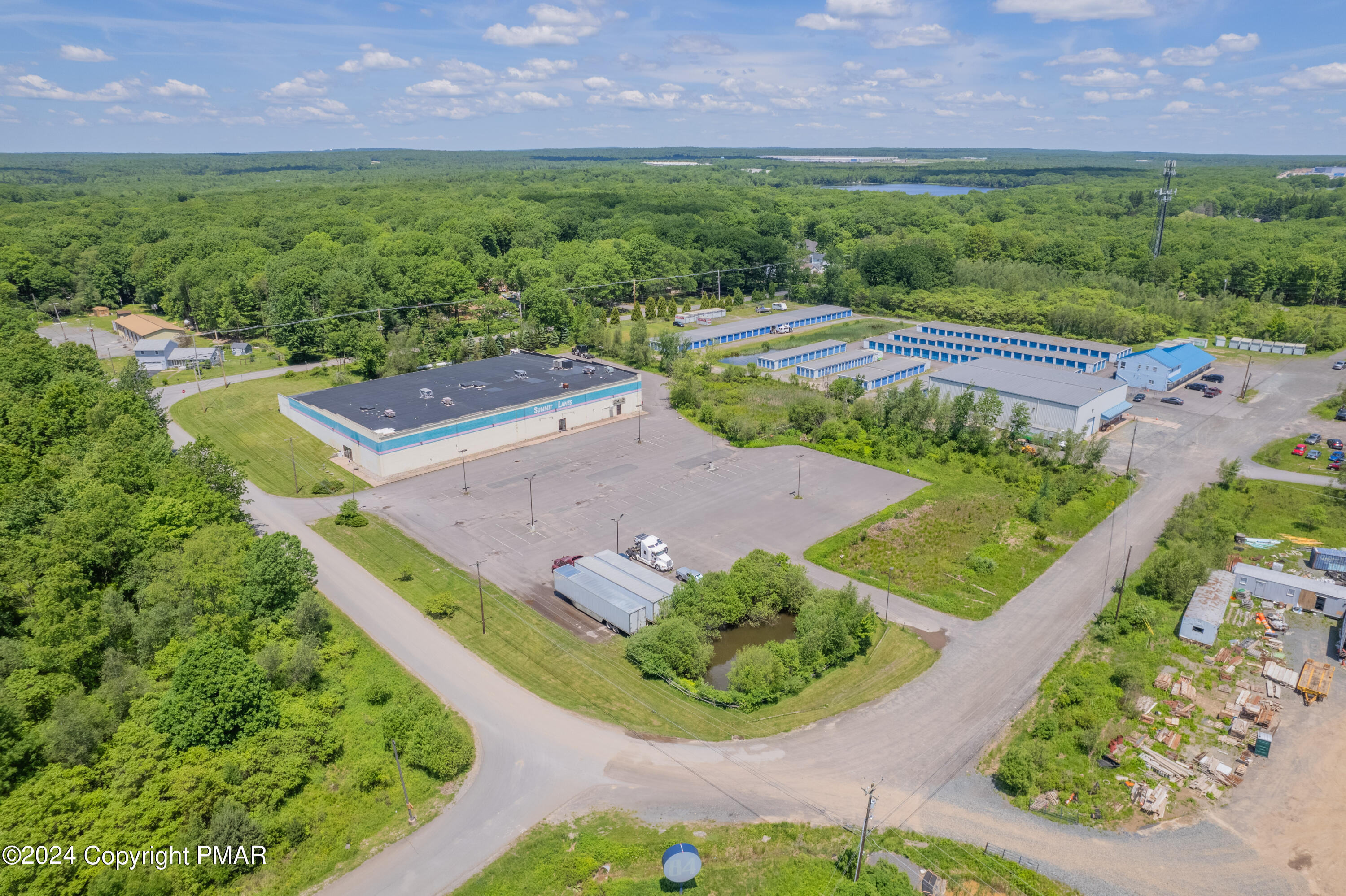 5357 Development Park Dr, Pocono Summit, PA