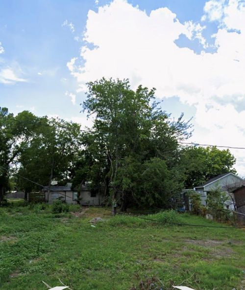 2217 Carr St, Houston, TX, 77026-6904 | Card Image