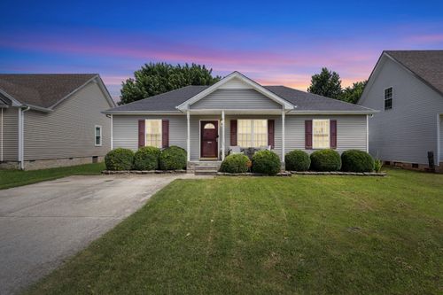 505 Fox Trot Dr, Clarksville, TN, 37042-6487 | Card Image