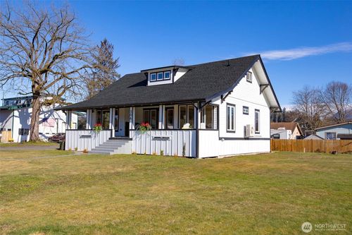 306 3rd St, Sultan, WA, 98294-9450 | Card Image