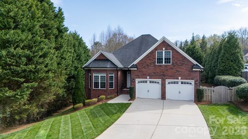 2509 Georgemont Ct, Gastonia, NC, 28054-2723 | Card Image
