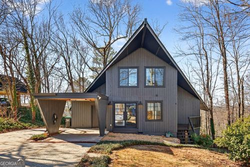 556 Embry Ln, Marietta, GA, 30066-3720 | Card Image