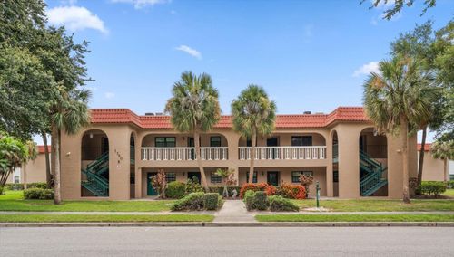 b8-1750 Belleair Forest Dr, Belleair, FL, 33756-1594 | Card Image