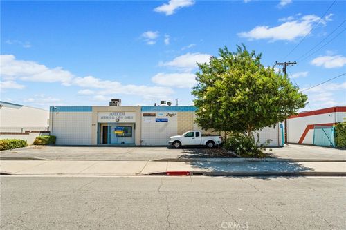 2130 Edwards Ave, South El Monte, CA, 91733-2038 | Card Image