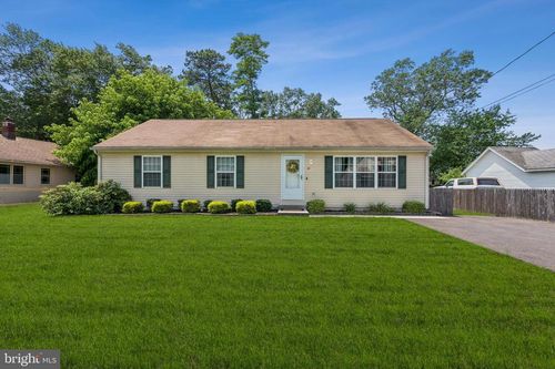 24 River St, BROWNS MILLS, NJ, 08015-4318 | Card Image