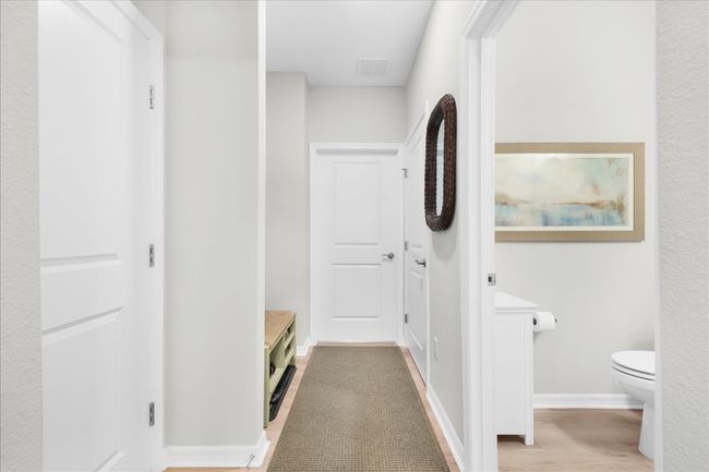 Guest Bathroom | Image 17