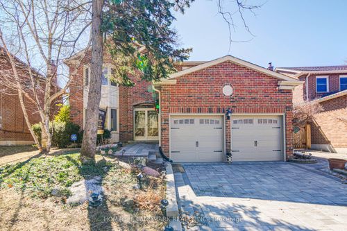 129 Fincham Ave, Markham, ON, L3P4A8 | Card Image