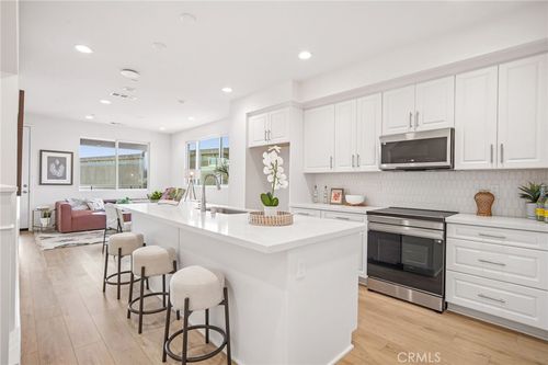 124 Chaparral, Tustin, CA, 92780-4651 | Card Image